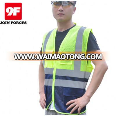 Cooling mesh safety vest with pockets